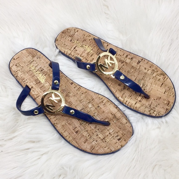 michael kors ladies flip flops